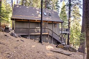 3 Mi to Big Trees State Park: Cabin w/ Deck