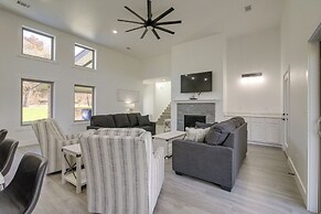 Pet-friendly Cotter Retreat w/ Deck & Gas Grill!