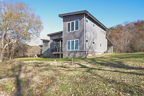 Bright Cotter Vacation Rental w/ White River Views