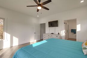 Bright Cotter Vacation Rental w/ White River Views