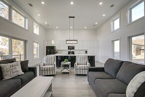 Bright Cotter Vacation Rental w/ White River Views