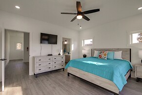 Bright Cotter Vacation Rental w/ White River Views