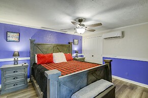 'emerald Cove Chalet' on Douglas Lake w/ Hot Tub!