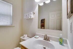 Waterfront Lake Anna Home: Kayaks & Private Dock