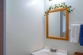 Lakefront Netterville Landing Home w/ Private Dock