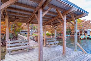 Lakefront Netterville Landing Home w/ Private Dock