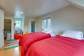 Expansive Wilmot Escape w/ Deck Near Skiing!