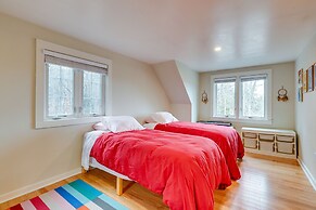 Expansive Wilmot Escape w/ Deck Near Skiing!