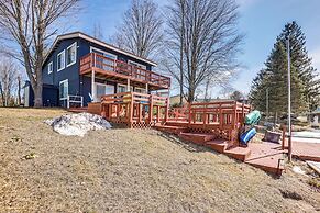 Boat Dock & Lake Access: Farwell Home w/ Balcony!