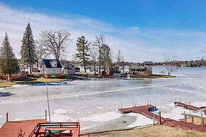 Boat Dock & Lake Access: Farwell Home w/ Balcony!