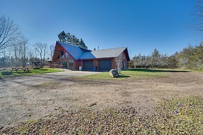Secluded Log Cabin < 1 Mi to Munger State Trail!