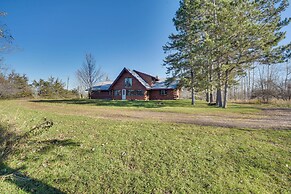 Secluded Log Cabin < 1 Mi to Munger State Trail!
