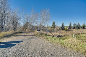 Secluded Log Cabin < 1 Mi to Munger State Trail!