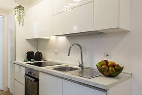 notaMi - Little West