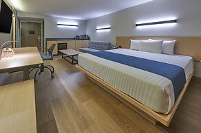 City Express By Marriott Cancun Aeropuerto