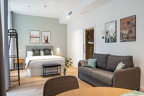 limehome Sevilla Calle Granada