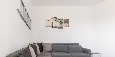 Charming Mazzini Apartment by Wonderful Italy