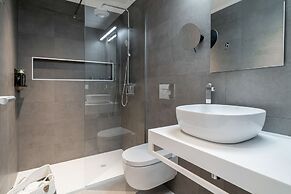 limehome Sevilla Ronda de Capuchinos