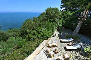 Villa La Fenice by Wonderful Italy