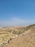 Luxury 1 BR Apartment Near the Dead Sea