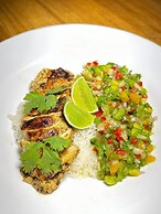 La Veranda Hotel & Restaurant