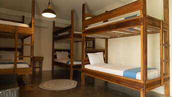 La Veranda Hotel & Restaurant