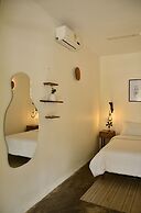 La Veranda Hotel & Restaurant