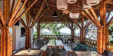 La Veranda Hotel & Restaurant