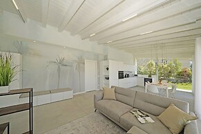 Villa Ester by Wonderful Italy