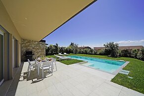 Villa Ester by Wonderful Italy