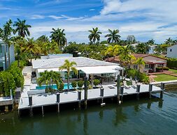 Casa Flamingo Intracoastal Heated Pool