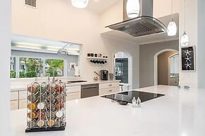 Casa Flamingo Intracoastal Heated Pool