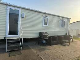 Seaside Haven Retreat in Clacton-on-sea