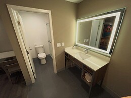 New Star Inn. El Monte, CA - Los Angeles