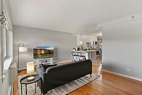 Cozy 1BR Apartment in Arlington Heights