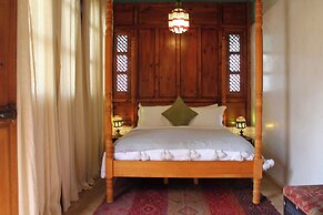 El Morocco Hotel