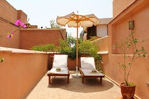 El Morocco Hotel