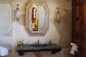 El Morocco Hotel