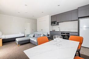 Aurora City Suites Motel