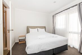 Aurora City Suites Motel