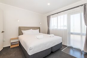 Aurora City Suites Motel