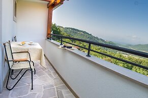 Villa Marco Polo With Swimming Pool