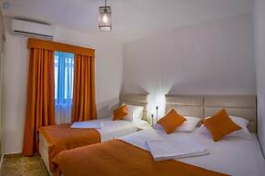 Villa Marco Polo With Swimming Pool