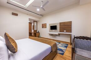 Stone Wood Mountain Resort