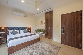 Stone Wood Mountain Resort