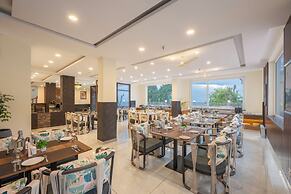 Stone Wood Mountain Resort