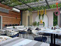 Hotel Mahadev Rishikesh