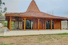 Capital O 93345 The Saka Guest House Syariah