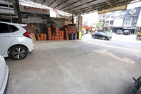 OYO 93356 Pondok Cirendeu