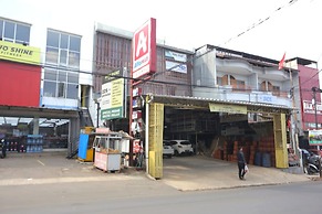 OYO 93356 Pondok Cirendeu